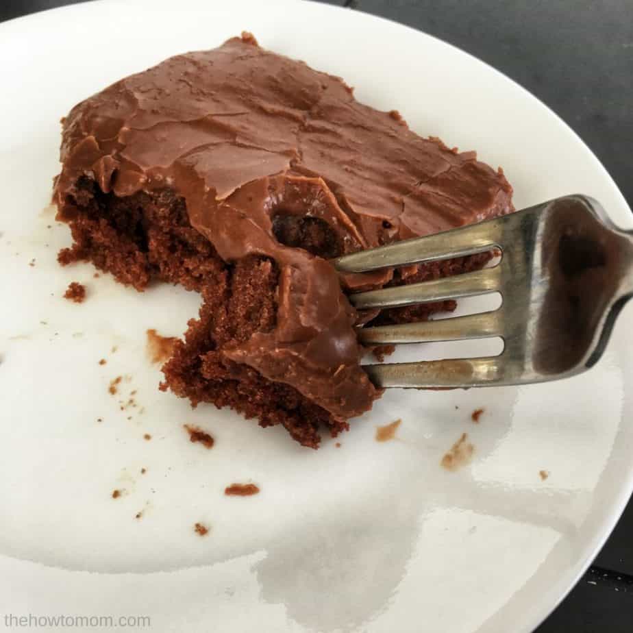 The BEST Texas Sheet Cake – Fudgey and Delicious! – The How To Mom